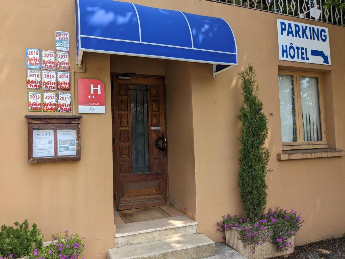 Hotel Des Voyageurs Millau Exterior foto